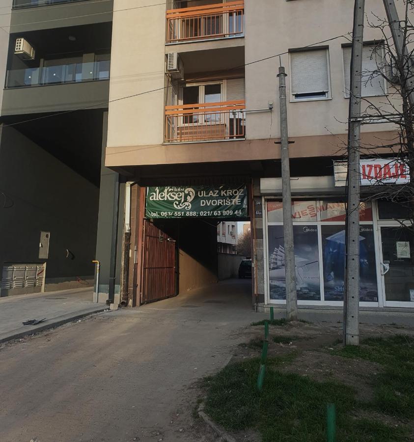 Apartman 64 - Besplatan Parking Za Goste Novi Sad Exterior foto